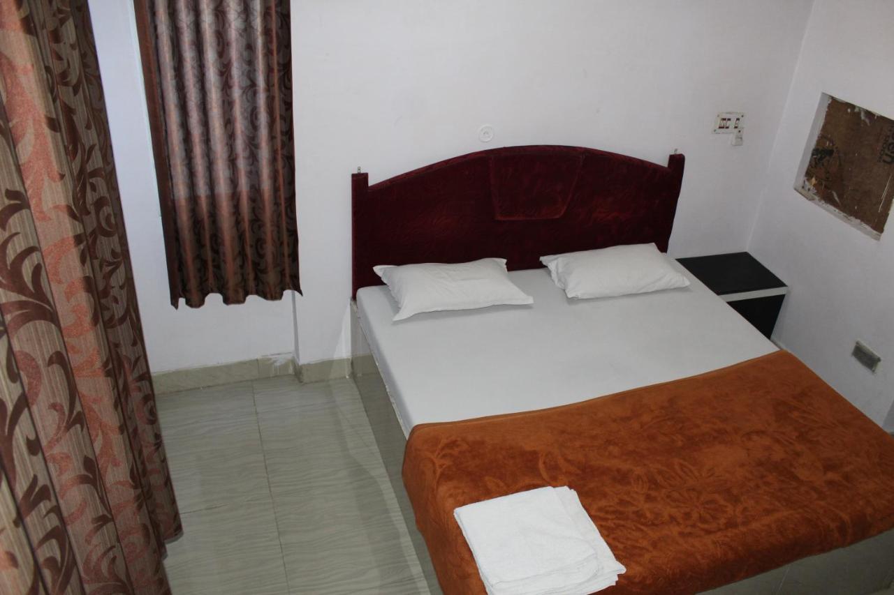 Hotel Sunset Orchha Exteriör bild